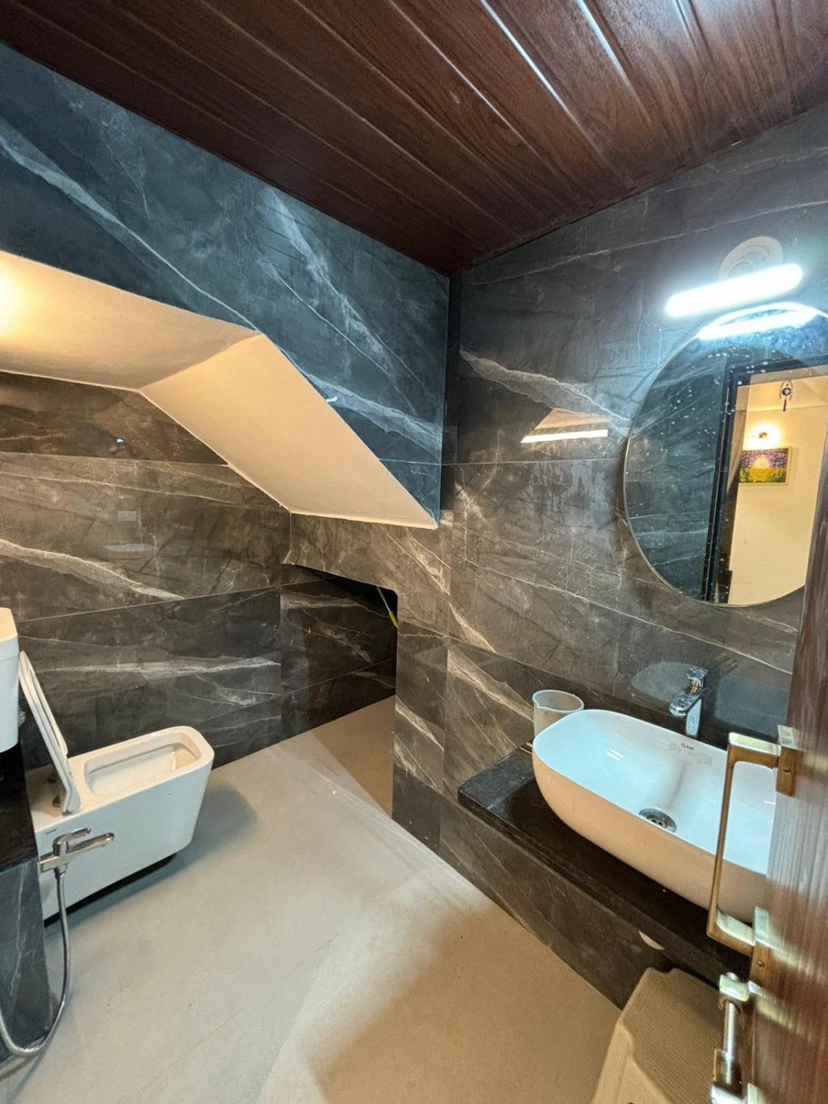 Ll Golden Leaf Ll 3Bhk Ll Ac Ll Lonavala Exterior foto